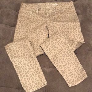 Grey leopard print Express skinny jeans